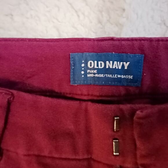 Old Navy Pixie Mid rise Burgundy pants Size 4R - Picture 9 of 9